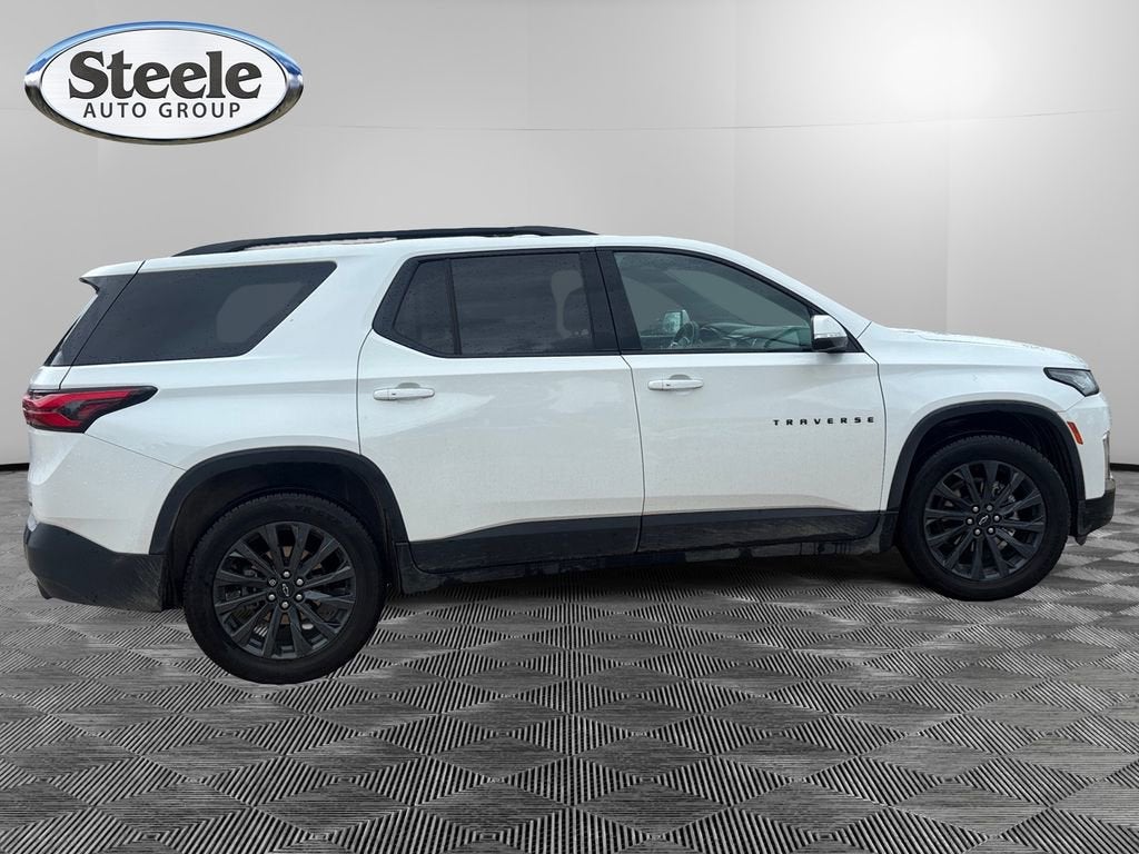 2022 Chevrolet Traverse RS
