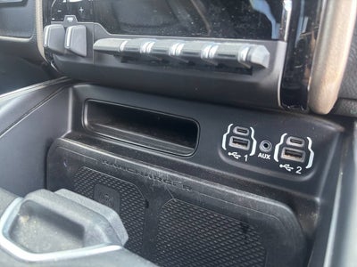 2023 RAM 2500 Laramie Crew Cab 4x4 6'4" Box