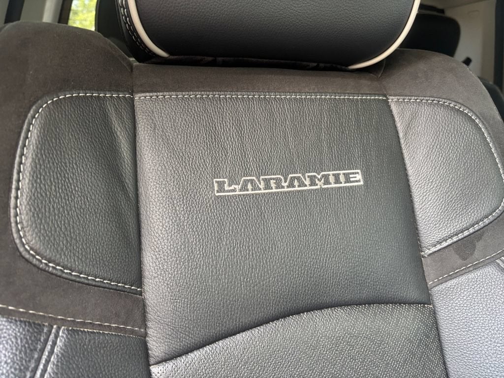2023 RAM 2500 Laramie Crew Cab 4x4 6'4" Box