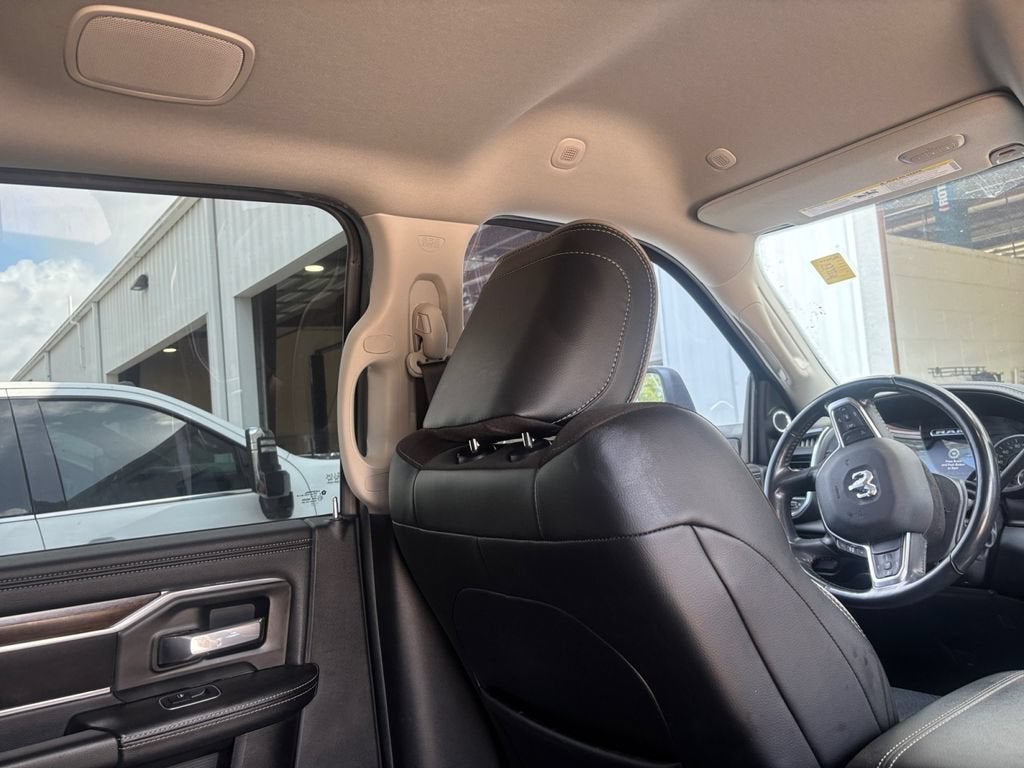 2023 RAM 2500 Laramie Crew Cab 4x4 6'4" Box