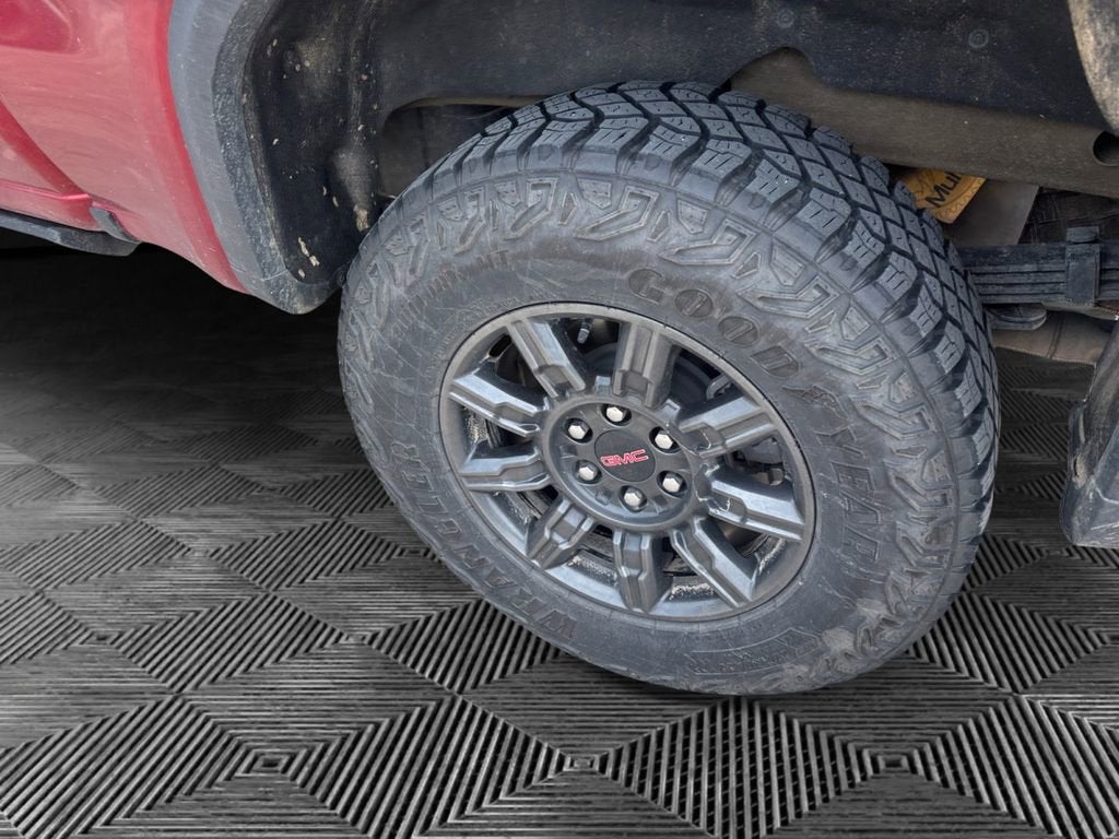 2025 GMC Sierra 1500 AT4X